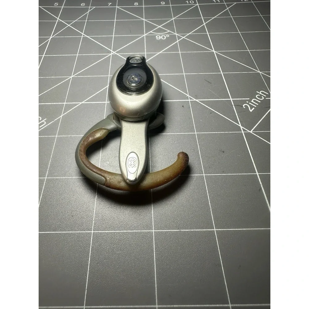Vintage Motorola HS810 Bluetooth Wireless Headset Ear Hook Untested Parts Repair